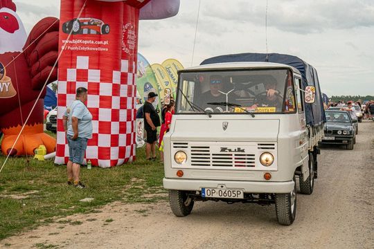 Zamość: Finał Rajdu Koguta na lotnisku w Mokrem - galeria zdjęć