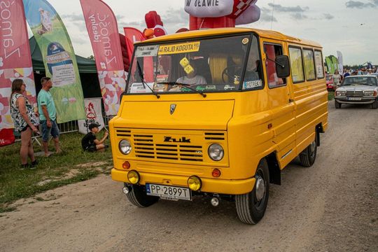Zamość: Finał Rajdu Koguta na lotnisku w Mokrem - galeria zdjęć