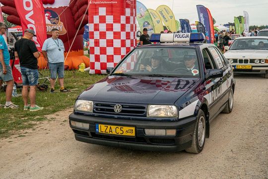 Zamość: Finał Rajdu Koguta na lotnisku w Mokrem - galeria zdjęć