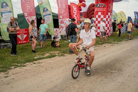 Zamość: Finał Rajdu Koguta na lotnisku w Mokrem - galeria zdjęć
