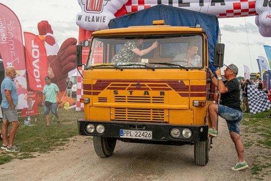 Zamość: Finał Rajdu Koguta na lotnisku w Mokrem - galeria zdjęć