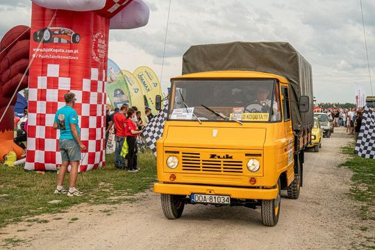 Zamość: Finał Rajdu Koguta na lotnisku w Mokrem - galeria zdjęć