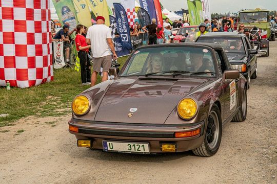 Zamość: Finał Rajdu Koguta na lotnisku w Mokrem - galeria zdjęć