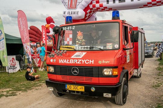 Zamość: Finał Rajdu Koguta na lotnisku w Mokrem - galeria zdjęć