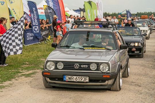 Zamość: Finał Rajdu Koguta na lotnisku w Mokrem - galeria zdjęć