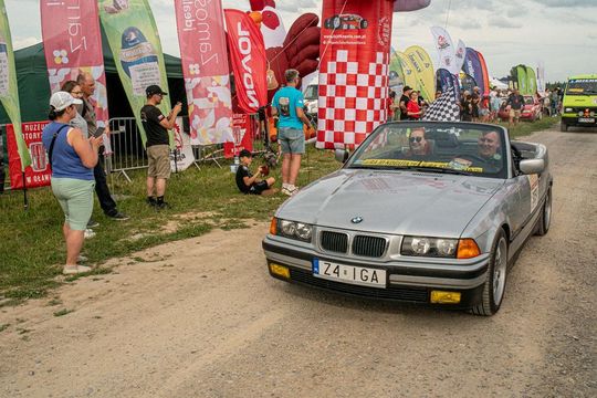 Zamość: Finał Rajdu Koguta na lotnisku w Mokrem - galeria zdjęć
