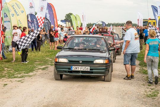 Zamość: Finał Rajdu Koguta na lotnisku w Mokrem - galeria zdjęć