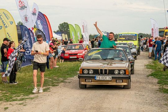Zamość: Finał Rajdu Koguta na lotnisku w Mokrem - galeria zdjęć