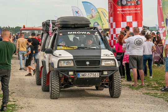 Zamość: Finał Rajdu Koguta na lotnisku w Mokrem - galeria zdjęć