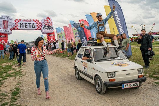 Zamość: Finał Rajdu Koguta na lotnisku w Mokrem - galeria zdjęć
