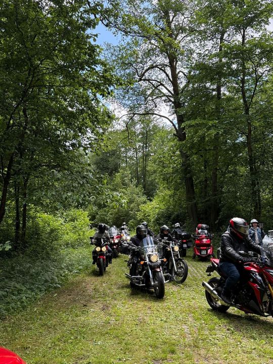 Zlot motocyklowy "Przez Roztocze do Niepodległości" [ZDJĘCIA]
