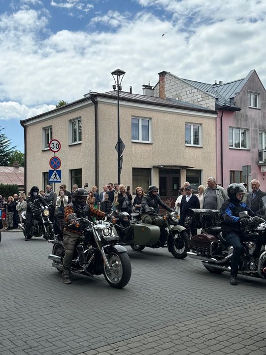 Zlot motocyklowy "Przez Roztocze do Niepodległości" [ZDJĘCIA]