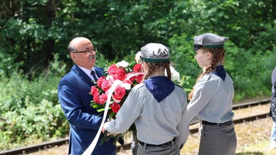 82. rocznica zbrodni UPA na polskich pasażerach pociągu Bełżec–Lwów [ZDJĘCIA]