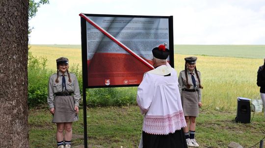 82. rocznica zbrodni UPA na polskich pasażerach pociągu Bełżec–Lwów [ZDJĘCIA]