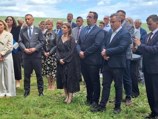 82. rocznica zbrodni UPA na polskich pasażerach pociągu Bełżec–Lwów [ZDJĘCIA]