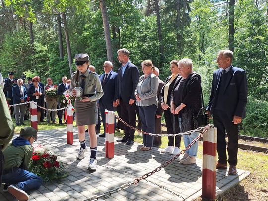 82. rocznica zbrodni UPA na polskich pasażerach pociągu Bełżec–Lwów [ZDJĘCIA]