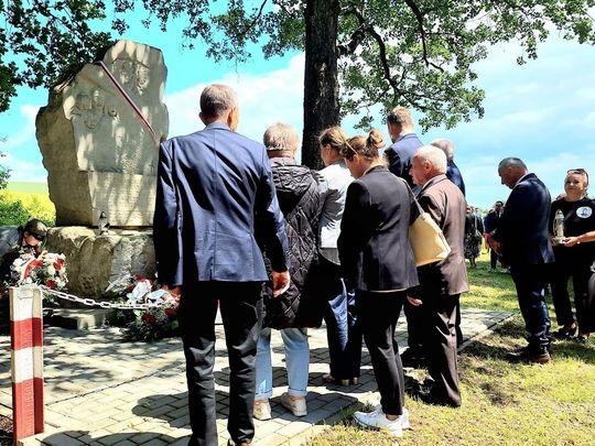 82. rocznica zbrodni UPA na polskich pasażerach pociągu Bełżec–Lwów [ZDJĘCIA]