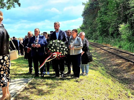 82. rocznica zbrodni UPA na polskich pasażerach pociągu Bełżec–Lwów [ZDJĘCIA]