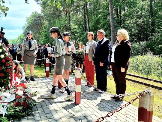 82. rocznica zbrodni UPA na polskich pasażerach pociągu Bełżec–Lwów [ZDJĘCIA]