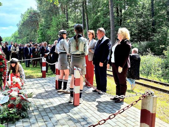 82. rocznica zbrodni UPA na polskich pasażerach pociągu Bełżec–Lwów [ZDJĘCIA]