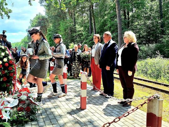 82. rocznica zbrodni UPA na polskich pasażerach pociągu Bełżec–Lwów [ZDJĘCIA]