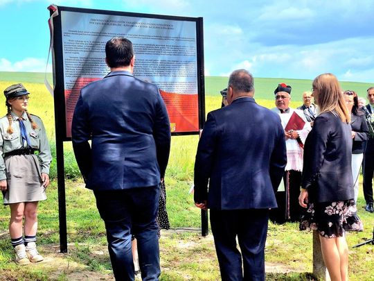 82. rocznica zbrodni UPA na polskich pasażerach pociągu Bełżec–Lwów [ZDJĘCIA]