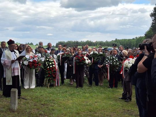 82. rocznica zbrodni UPA na polskich pasażerach pociągu Bełżec–Lwów [ZDJĘCIA]