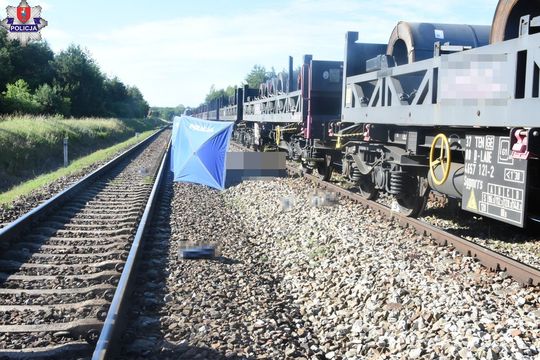 Nie żyje 35-latek z Lublina. Tragiczny wypadek na torowisku w Rudce koło Zwierzyńca [ZDJĘCIA]