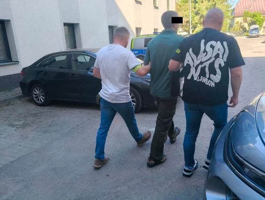 Zamość: 26 kg narkotyków i 400 tys. zł. Trzy osoby zatrzymane przez policję [ZDJĘCIA]