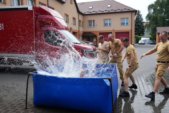 Pożegnanie strażaka w KM PSP Zamość - galeria zdjęć