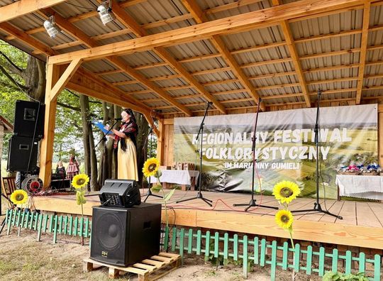 IV Regionalny Festiwal Folklorystyczny im. Marianny Gumieli [ZDJĘCIA]