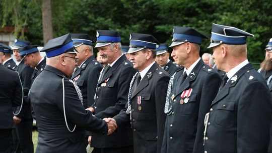 Festyn na 80-lecie OSP Brzeziny. Druhowie dostali nowy wóz [ZDJĘCIA]