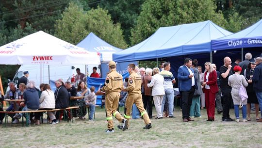 Festyn na 80-lecie OSP Brzeziny. Druhowie dostali nowy wóz [ZDJĘCIA]
