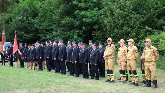 Festyn na 80-lecie OSP Brzeziny. Druhowie dostali nowy wóz [ZDJĘCIA]