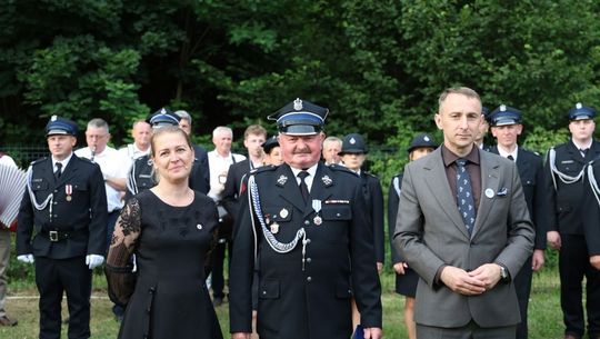 Festyn na 80-lecie OSP Brzeziny. Druhowie dostali nowy wóz [ZDJĘCIA]