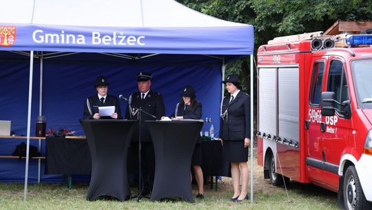 Festyn na 80-lecie OSP Brzeziny. Druhowie dostali nowy wóz [ZDJĘCIA]