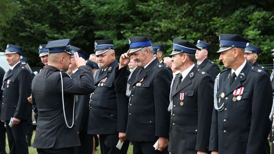 Festyn na 80-lecie OSP Brzeziny. Druhowie dostali nowy wóz [ZDJĘCIA]