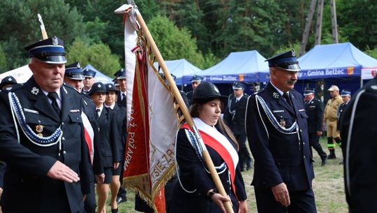 Festyn na 80-lecie OSP Brzeziny. Druhowie dostali nowy wóz [ZDJĘCIA]