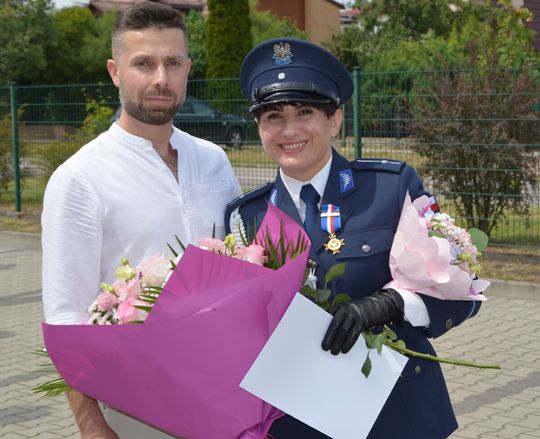 Święto Policji w Tomaszowie. Awanse, odznaczenia i medale [ZDJĘCIA]