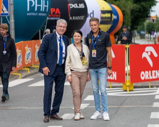 Z Tomaszowa Lubelskiego wystartował peleton 4. Tour de Pologne Women [ZDJĘCIA cz. 2]