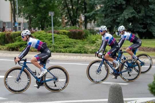 Z Tomaszowa Lubelskiego wystartował peleton 4. Tour de Pologne Women [ZDJĘCIA cz. 2]
