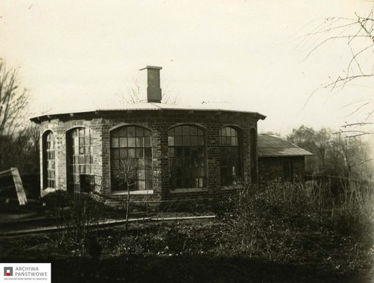 Cieplarnia w parku, Zamość, 1938 r., autor Tadeusz Zaremba