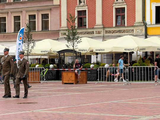 Święto 18. Zamojskiego Pułku Przeciwlotniczego na Rynku Wielkim