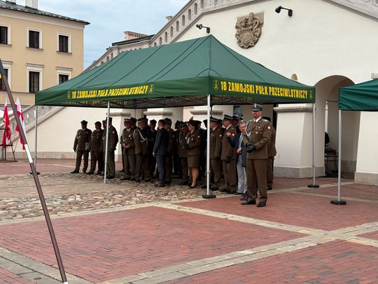 Święto 18. Zamojskiego Pułku Przeciwlotniczego na Rynku Wielkim