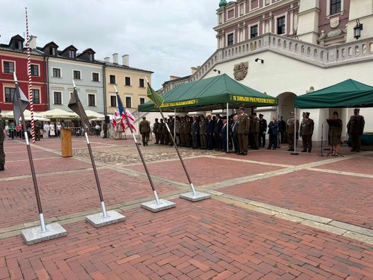 Święto 18. Zamojskiego Pułku Przeciwlotniczego na Rynku Wielkim