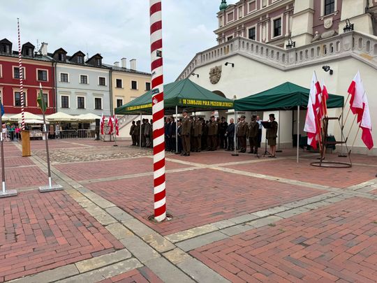 Święto 18. Zamojskiego Pułku Przeciwlotniczego na Rynku Wielkim