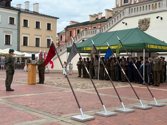 Święto 18. Zamojskiego Pułku Przeciwlotniczego na Rynku Wielkim
