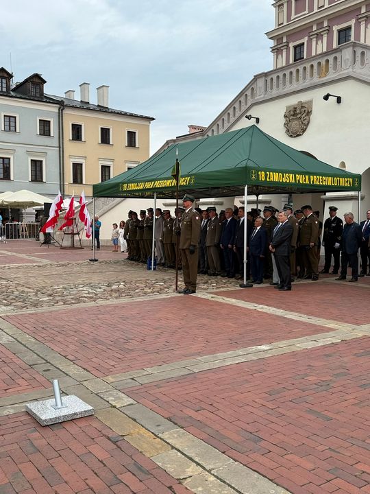 Święto 18. Zamojskiego Pułku Przeciwlotniczego na Rynku Wielkim