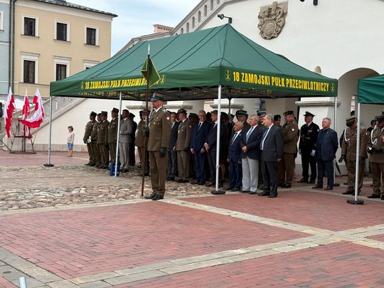 Święto 18. Zamojskiego Pułku Przeciwlotniczego na Rynku Wielkim