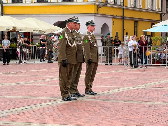 Święto 18. Zamojskiego Pułku Przeciwlotniczego na Rynku Wielkim